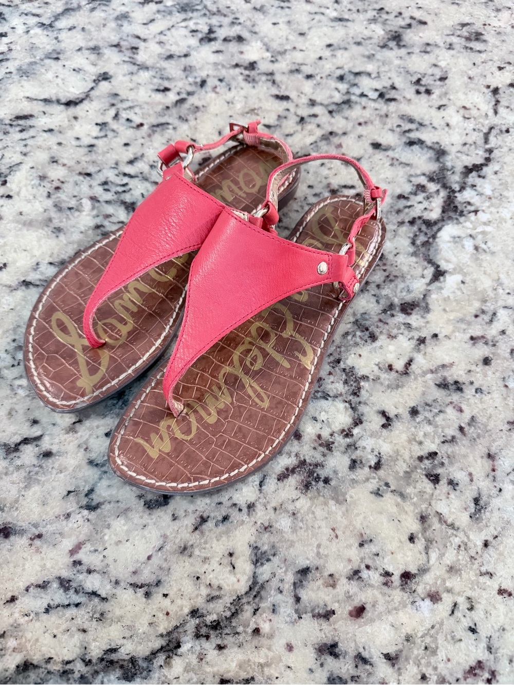 Sam Edelman Pink Coral Leather Thong Sandals